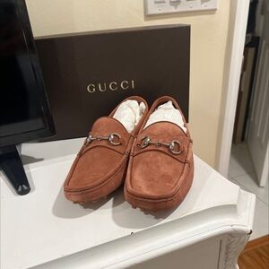 BNIB Gucci mens suede loafers size 9